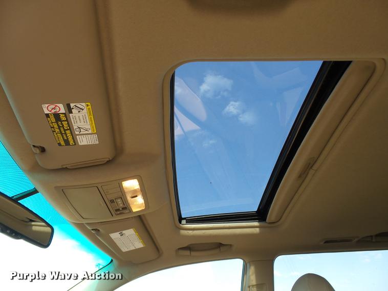 image for item DB0210 2008 Toyota Highlander Limited SUV