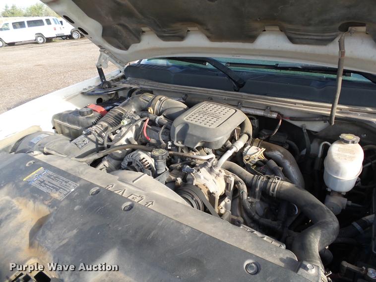 image for item DB0211 2009 Chevrolet Silverado 3500HD LT Ext. Cab flatbed pickup truck