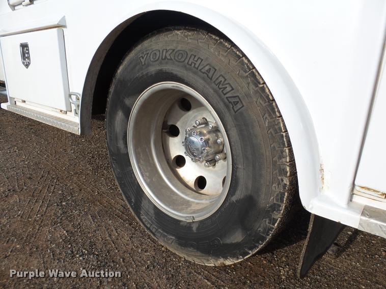 image for item DB0211 2009 Chevrolet Silverado 3500HD LT Ext. Cab flatbed pickup truck