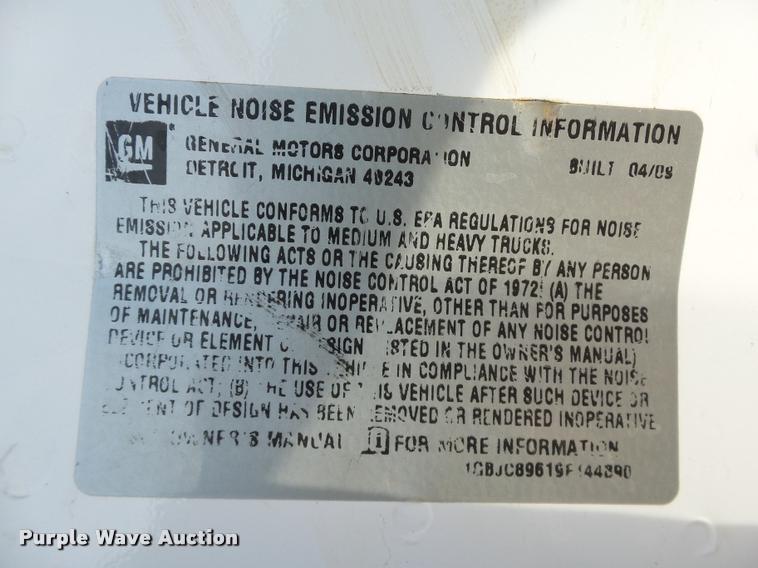 image for item DB0211 2009 Chevrolet Silverado 3500HD LT Ext. Cab flatbed pickup truck