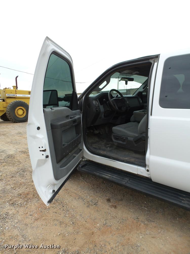image for item DB0240 2012 Ford F250 Super Duty XLT FX4 SuperCab pickup truck