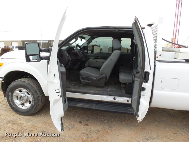 image for item DB0240 2012 Ford F250 Super Duty XLT FX4 SuperCab pickup truck