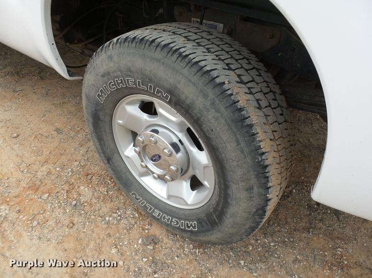 image for item DB0240 2012 Ford F250 Super Duty XLT FX4 SuperCab pickup truck