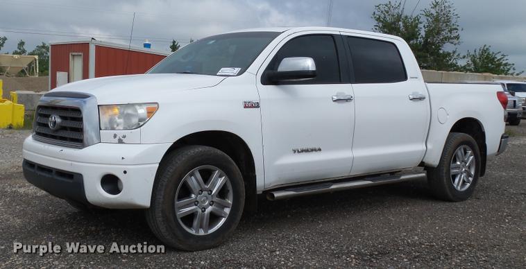 image for item DB0245 2008 Toyota Tundra Limited CrewMax pickup truck