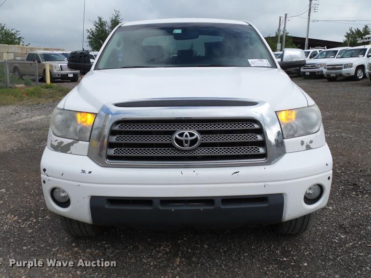 image for item DB0245 2008 Toyota Tundra Limited CrewMax pickup truck