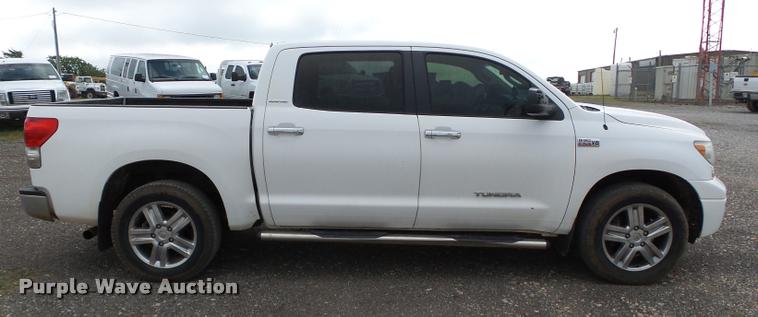 image for item DB0245 2008 Toyota Tundra Limited CrewMax pickup truck