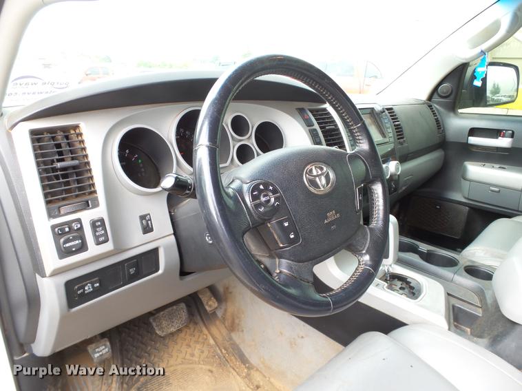 image for item DB0245 2008 Toyota Tundra Limited CrewMax pickup truck