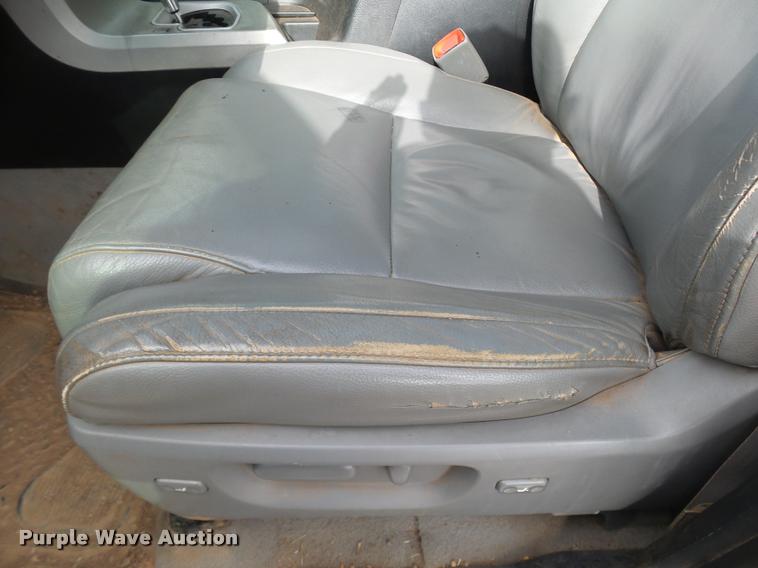 image for item DB0245 2008 Toyota Tundra Limited CrewMax pickup truck