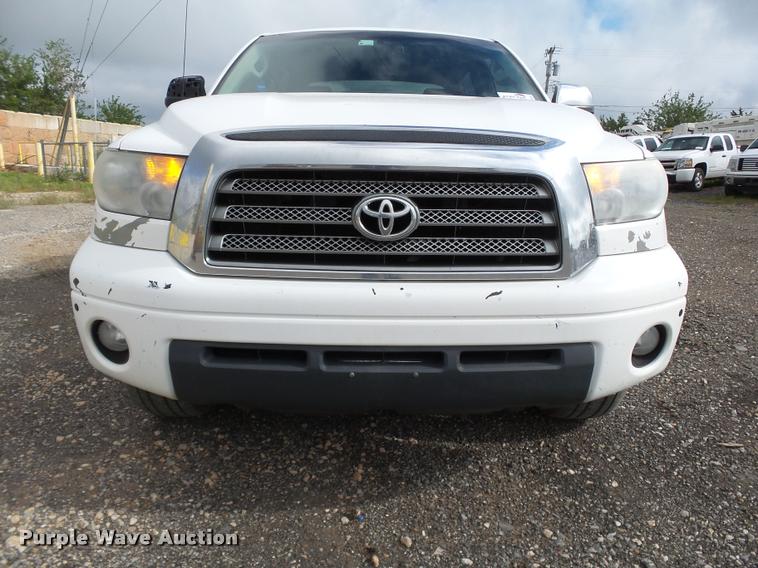 image for item DB0245 2008 Toyota Tundra Limited CrewMax pickup truck