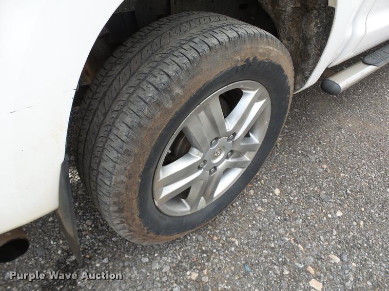 image for item DB0245 2008 Toyota Tundra Limited CrewMax pickup truck