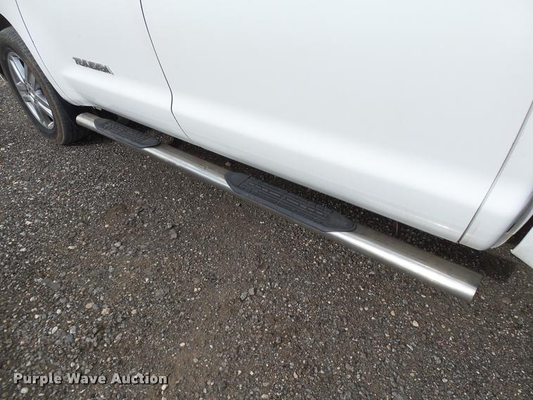 image for item DB0245 2008 Toyota Tundra Limited CrewMax pickup truck