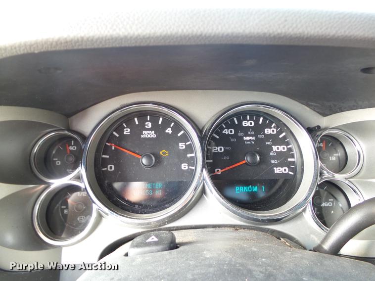 image for item DB0246 2007 Chevrolet Silverado 2500HD pickup truck