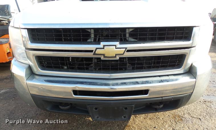 image for item DB0246 2007 Chevrolet Silverado 2500HD pickup truck