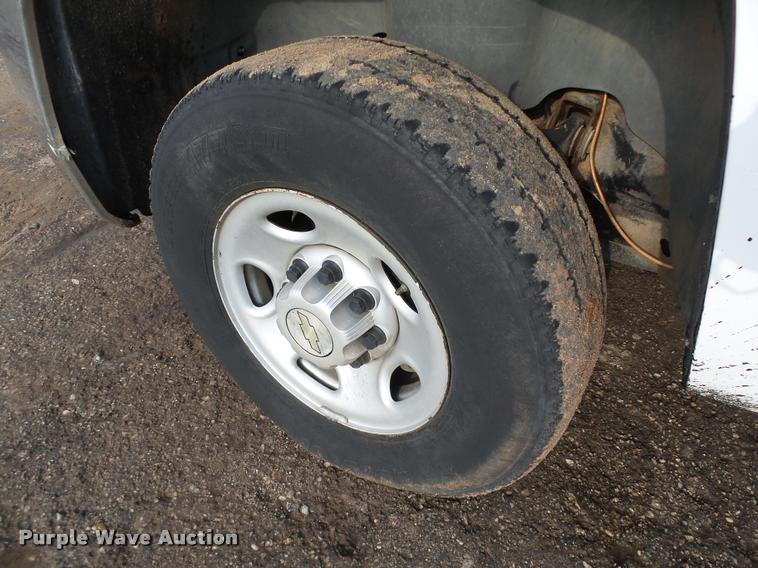 image for item DB0246 2007 Chevrolet Silverado 2500HD pickup truck