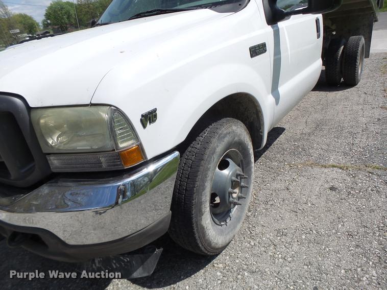 image for item DB1307 2004 Ford F350 flat dump bed pickup truck