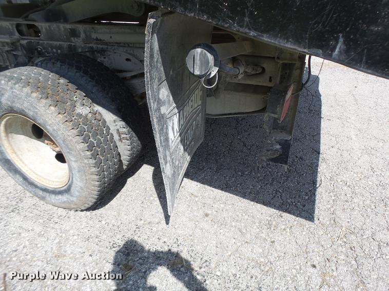 image for item DB1307 2004 Ford F350 flat dump bed pickup truck