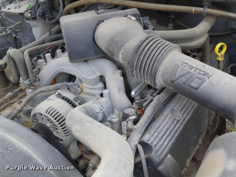 image for item DB1307 2004 Ford F350 flat dump bed pickup truck