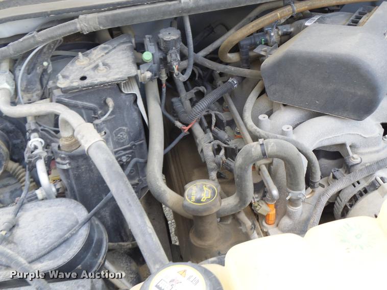 image for item DB1307 2004 Ford F350 flat dump bed pickup truck