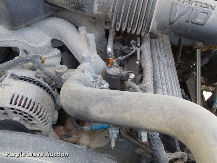 image for item DB1307 2004 Ford F350 flat dump bed pickup truck