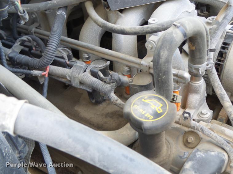 image for item DB1307 2004 Ford F350 flat dump bed pickup truck