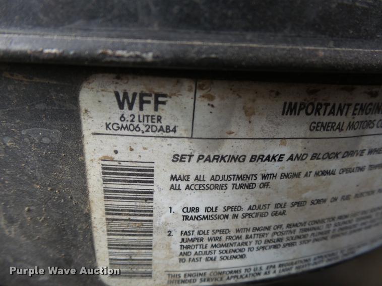 image for item DB2528 1989 Chevrolet Cheyenne 3500 Crew Cab pickup truck cab and chassis