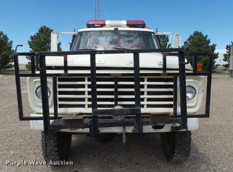 image for item DB2529 1979 Ford F600 fire truck
