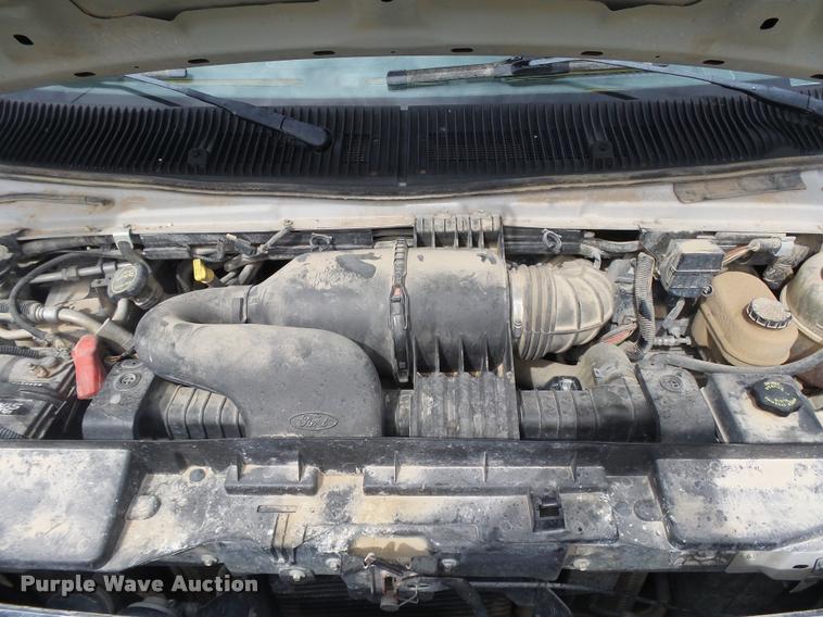 image for item DB2535 2008 Ford E350 Super Duty XL van