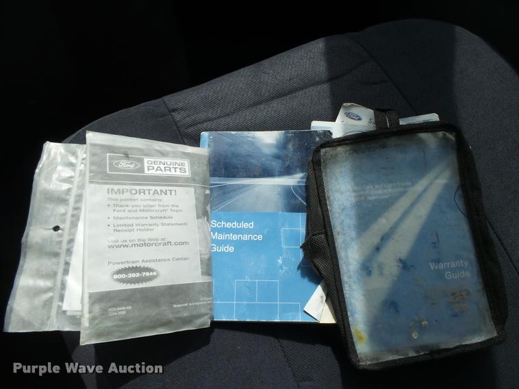 image for item DB2535 2008 Ford E350 Super Duty XL van