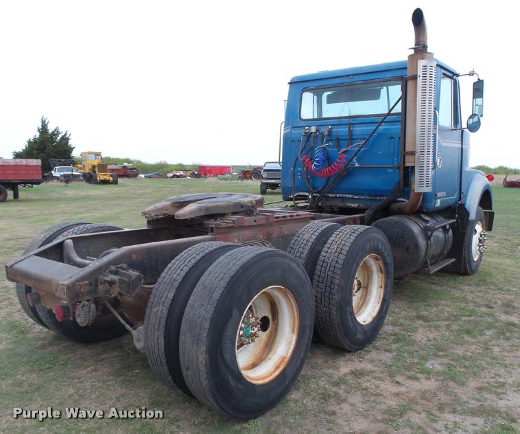 image for item DB2540 1978 White Road Boss semi truck