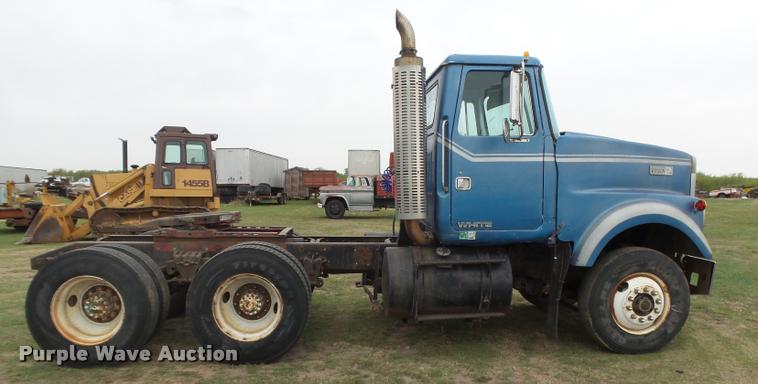 image for item DB2540 1978 White Road Boss semi truck