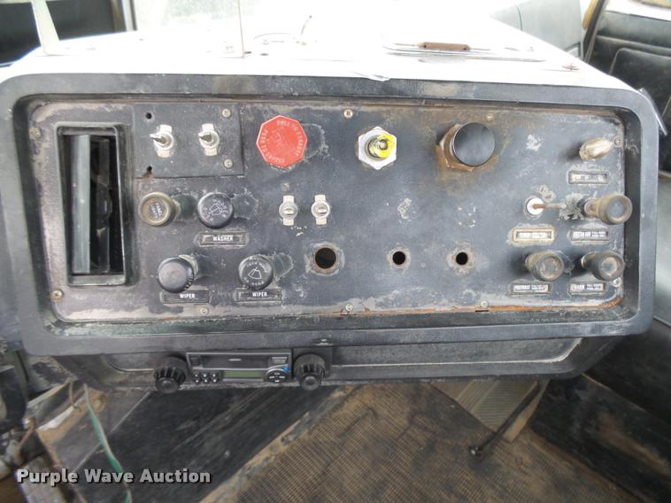 image for item DB2540 1978 White Road Boss semi truck