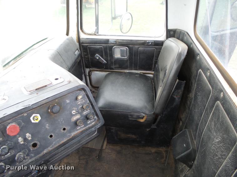 image for item DB2540 1978 White Road Boss semi truck