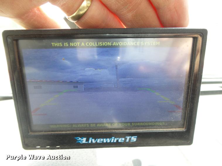 image for item DB2547 2008 Ford F350 XLT Super Duty SuperCab flatbed pickup truck