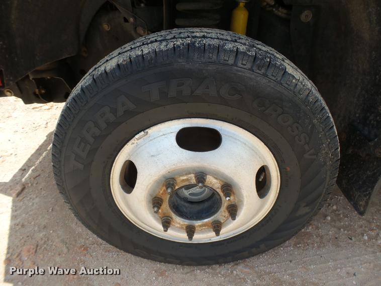 image for item DB2547 2008 Ford F350 XLT Super Duty SuperCab flatbed pickup truck