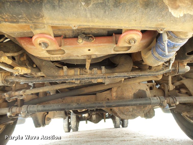 image for item DB2547 2008 Ford F350 XLT Super Duty SuperCab flatbed pickup truck