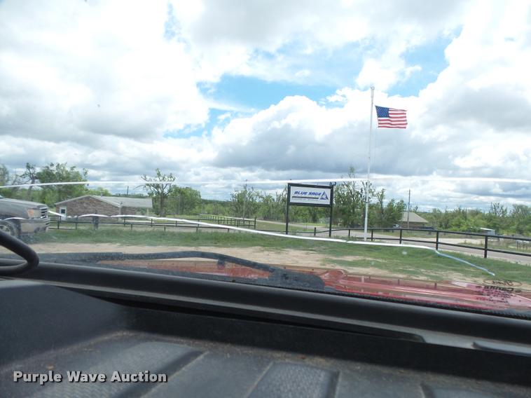 image for item DB2547 2008 Ford F350 XLT Super Duty SuperCab flatbed pickup truck