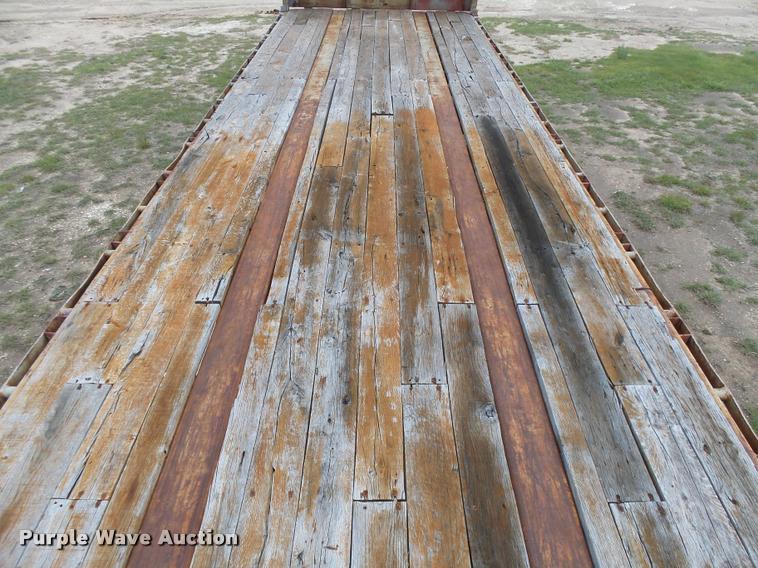 image for item DB2548 1988 Utility Float flatbed trailer