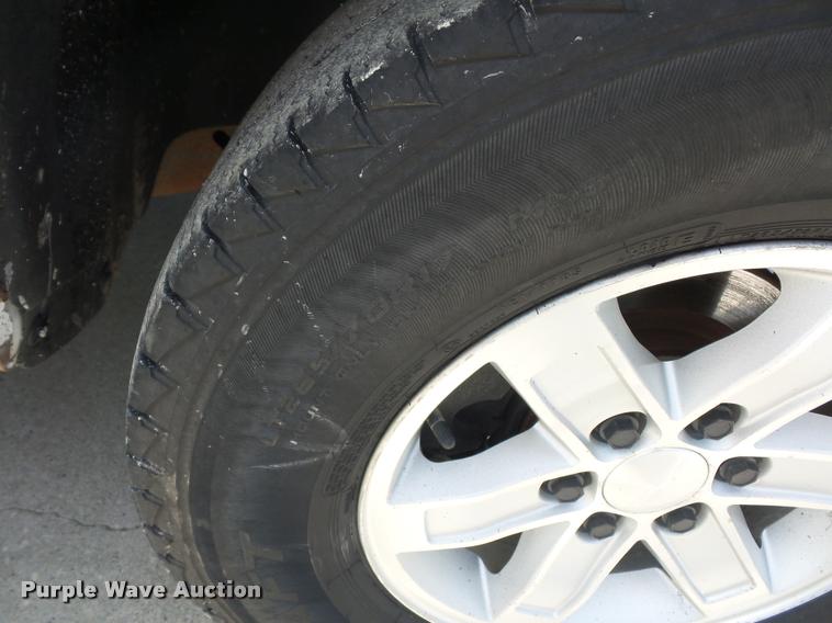 image for item DB3007 2008 GMC Sierra 1500 Ext. Cab pickup truck