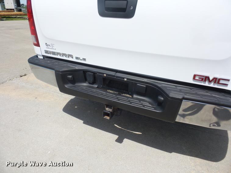 image for item DB3007 2008 GMC Sierra 1500 Ext. Cab pickup truck