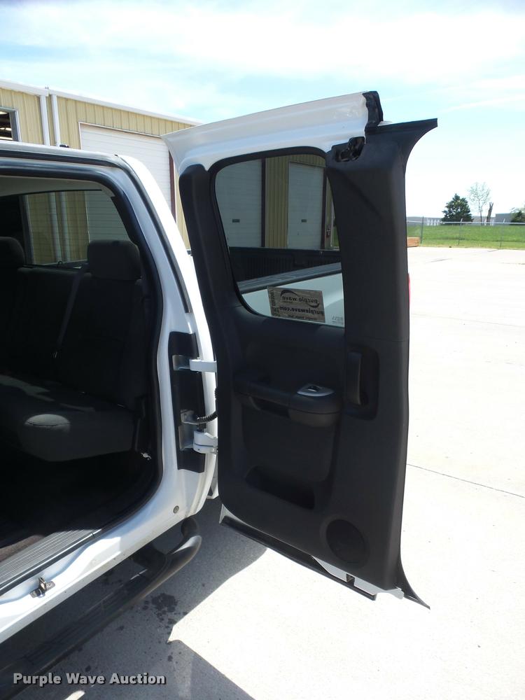 image for item DB3007 2008 GMC Sierra 1500 Ext. Cab pickup truck