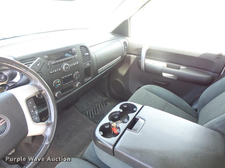 image for item DB3007 2008 GMC Sierra 1500 Ext. Cab pickup truck