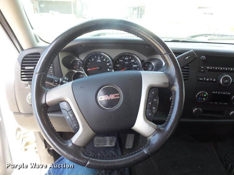 image for item DB3007 2008 GMC Sierra 1500 Ext. Cab pickup truck