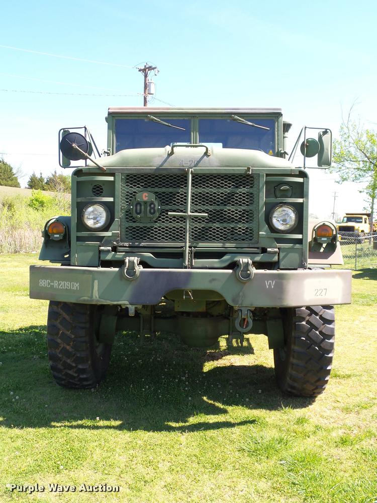 image for item DB4694 1991 BMY Harsco M931A2 semi truck