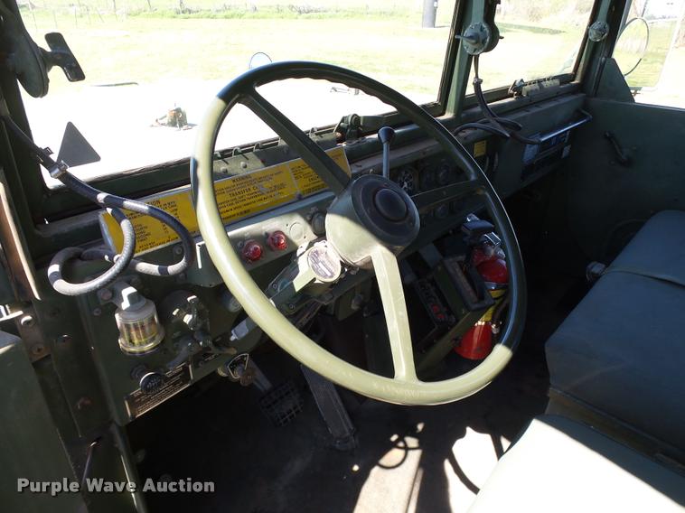 image for item DB4694 1991 BMY Harsco M931A2 semi truck