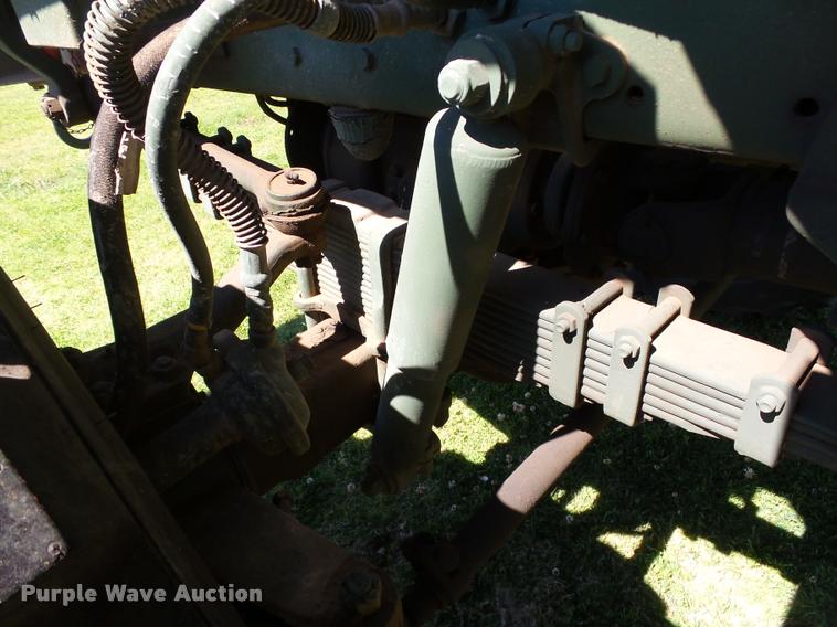 image for item DB4694 1991 BMY Harsco M931A2 semi truck