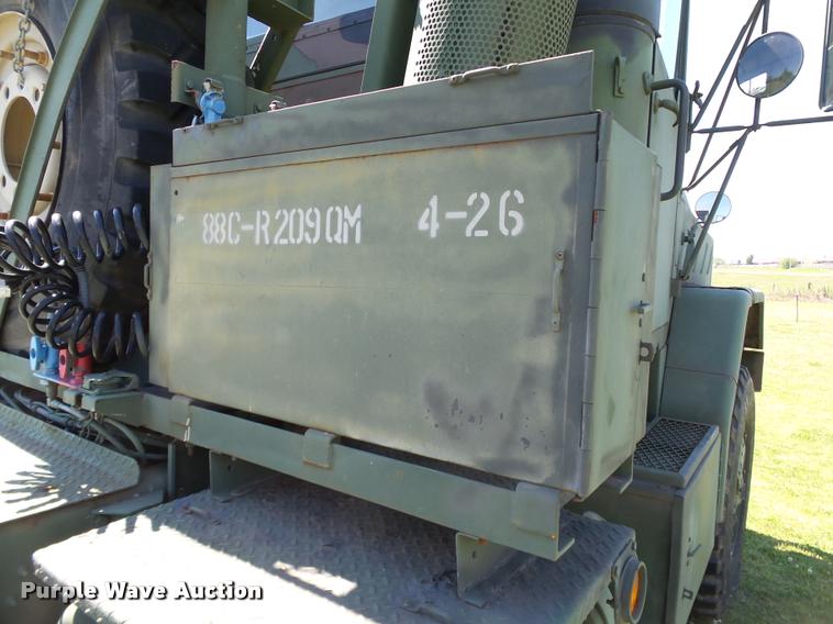 image for item DB4694 1991 BMY Harsco M931A2 semi truck