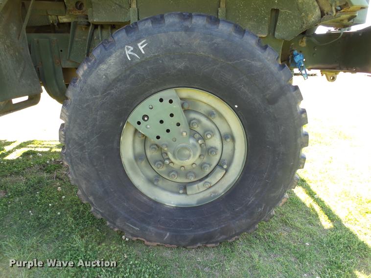 image for item DB4694 1991 BMY Harsco M931A2 semi truck