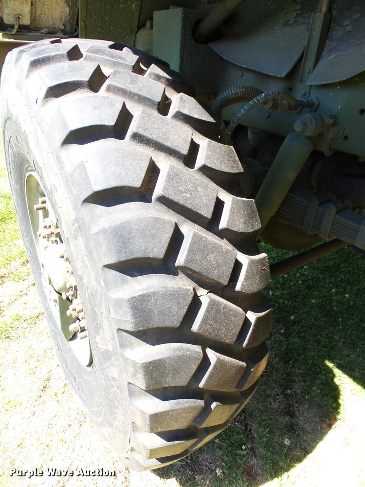 image for item DB4694 1991 BMY Harsco M931A2 semi truck