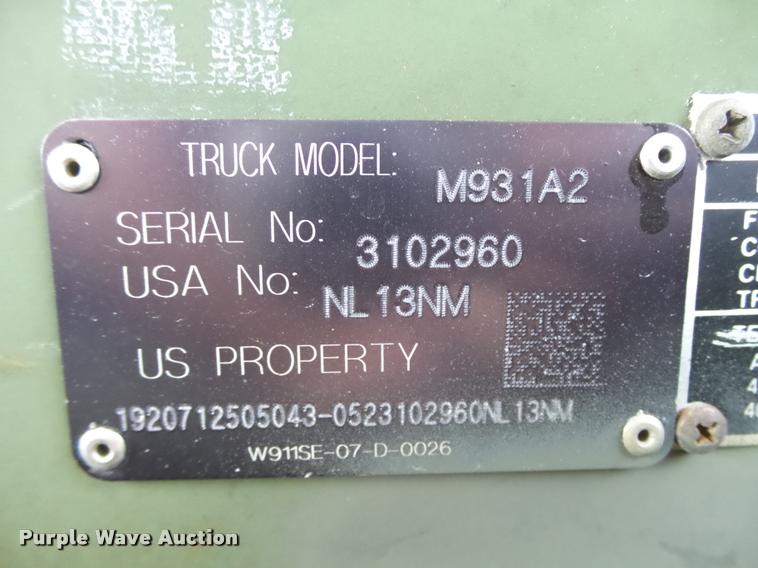 image for item DB4694 1991 BMY Harsco M931A2 semi truck