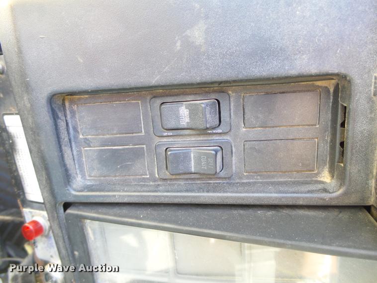 image for item DB4718 1999 International 4700 Crew Cab dump flatbed truck